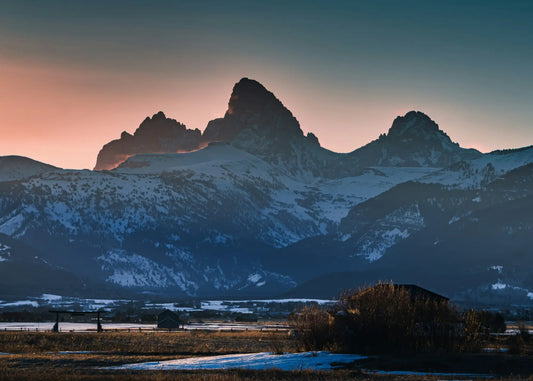 Discover the Majestic Beauty of the Teton Mountains in Winter