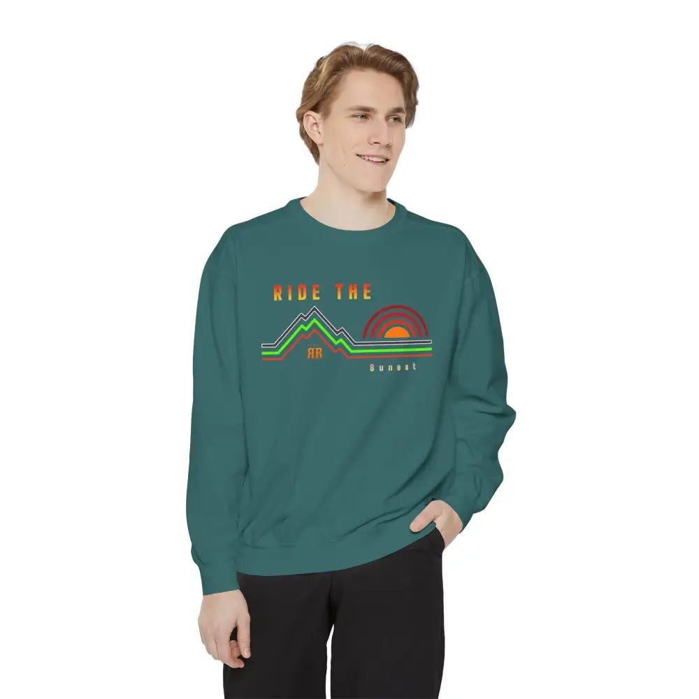 ’Ride the Sunset’ Double R western’s Dyed Sweatshirt Sweatshirt