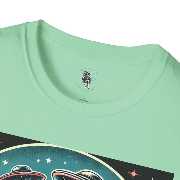Mint green T-shirt crew neck with small chest logo and ribbed collar
