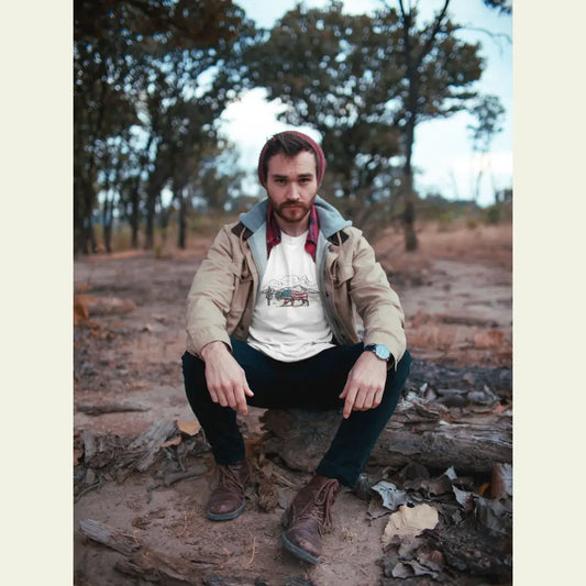 ’Bison Americana’ Double R Western’s™ - Basic T-Shirt - T-Shirt