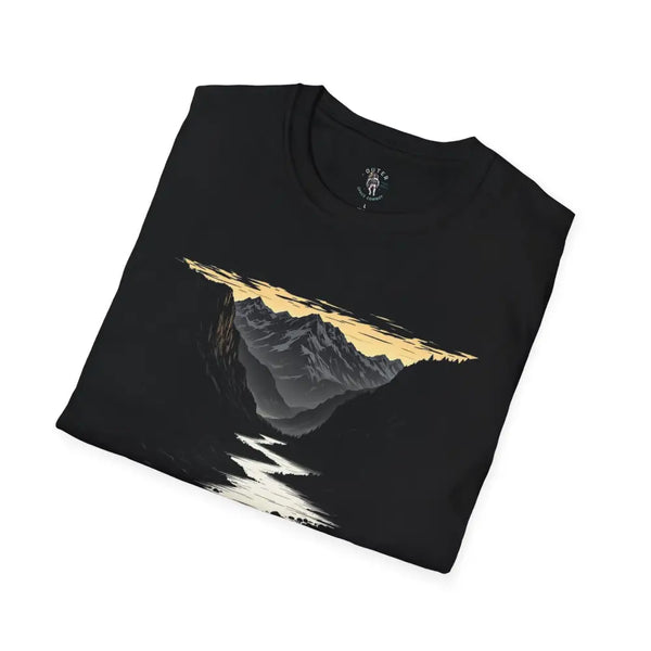 ’Midnight Series: Idaho Canyon’ A Tribute to the Spirit of the Old West Double R Western’s™ T Shirt