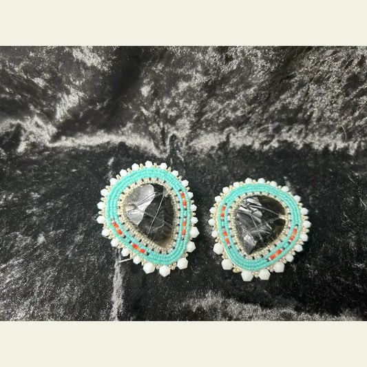 Obsidian Heartland Arrowhead Earrings (1of1) — Double R Western™ Exclusive