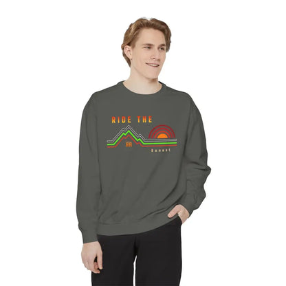 ’Ride the Sunset’ Double R western’s Dyed Sweatshirt Sweatshirt