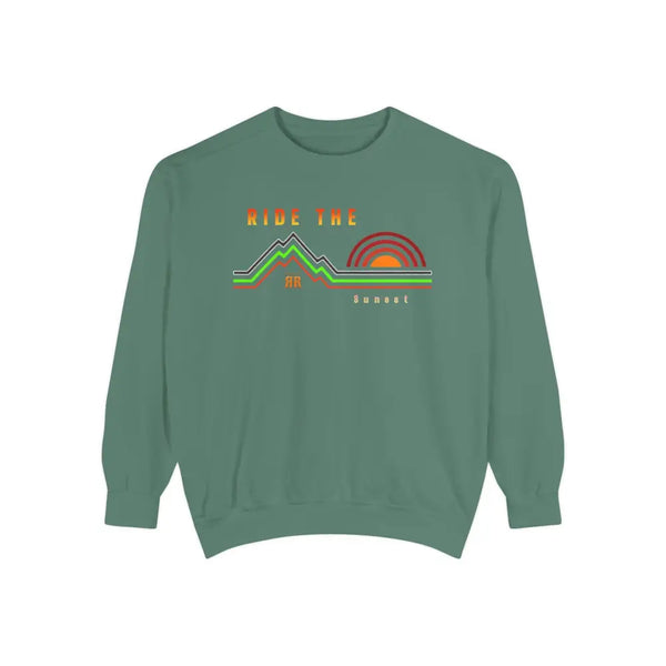 ’Ride the Sunset’ Double R western’s Dyed Sweatshirt Light Green / S Sweatshirt