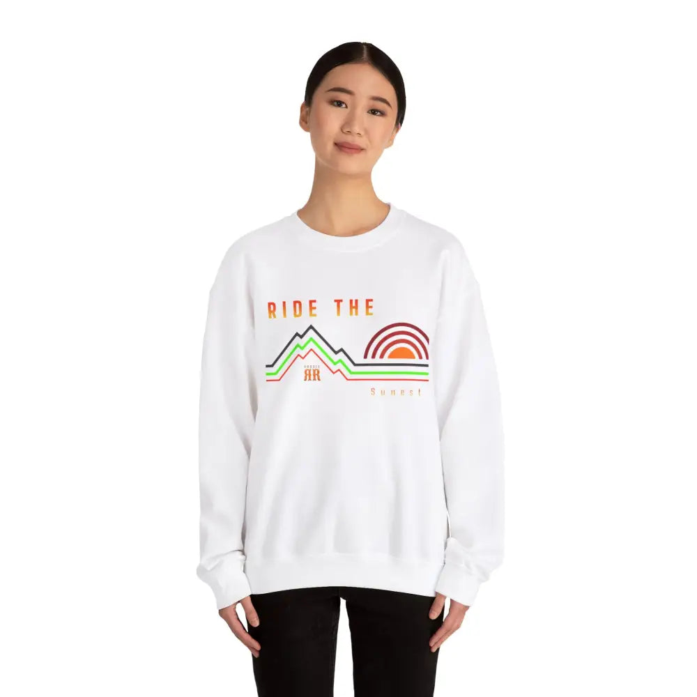 ’Ride the sunset’ Double R Western’s Women’s Heavy Blend™ Crewneck Sweatshirt - Sweatshirt